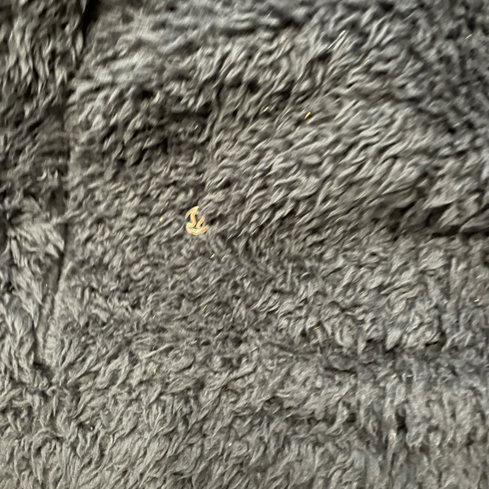 Lululemon jacket - Picture 5 of 5